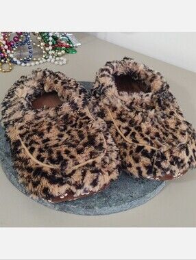 Warmies Tawny Microwavable Spa Slippers One Size (6-10)